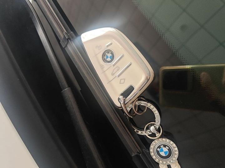 X6 2022 xDrive30i M Sport Package photo 8