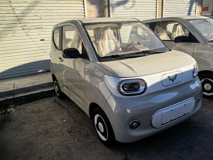 Hongguang MINIEV 2024 3rd Gen 215km photo 3