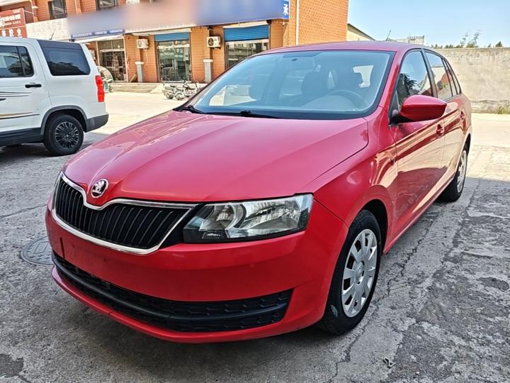 Rapid Spaceback 2016 Facelift 1.6L AT