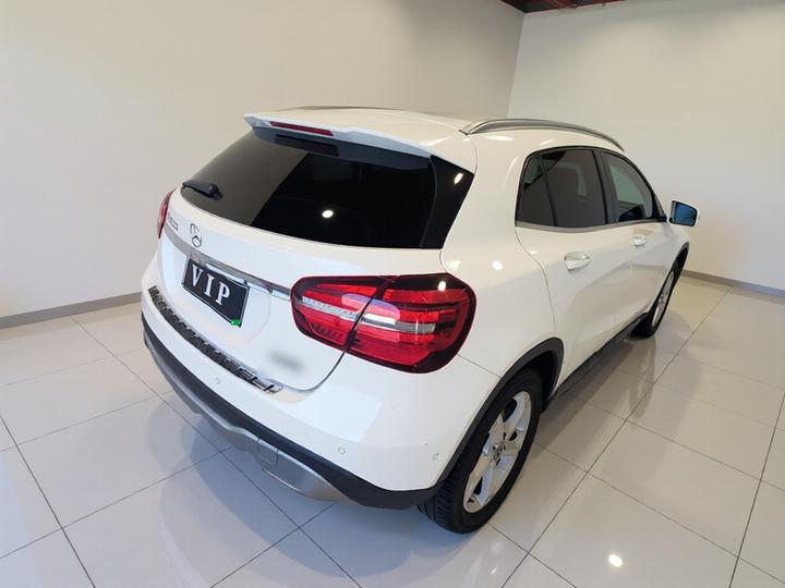 GLA 2019 GLA 200 Dynamic photo 4