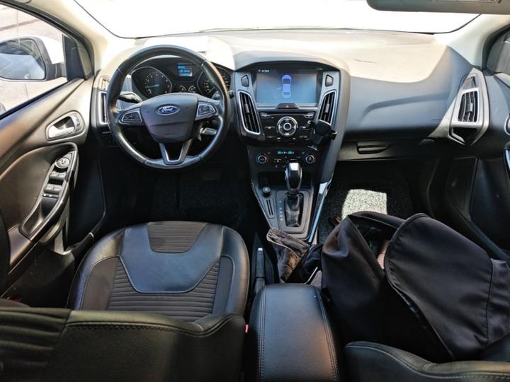Focus 2015 Hatchback 1.6L AT photo 5