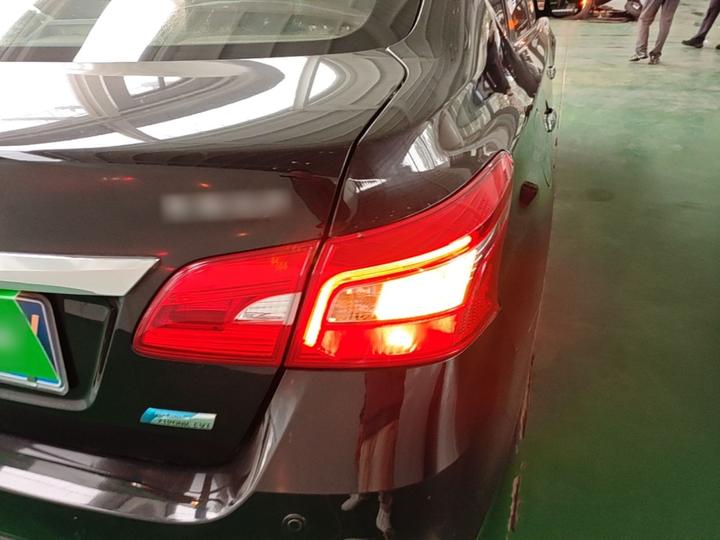 Sylphy 2016 1.6XL CVT Luxury photo 7