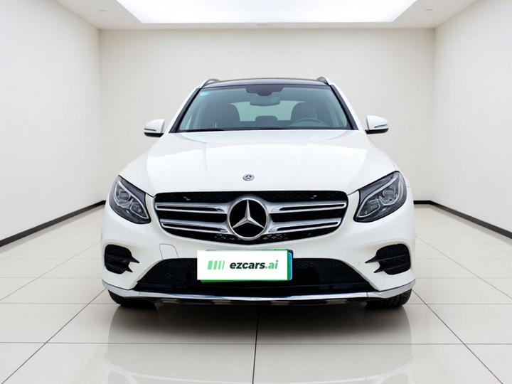 GLC 2017 GLC 260 4MATIC Dynamic photo 2