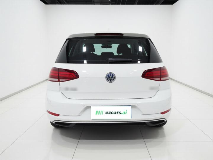 Golf 2018 1.6L AT Comfort photo 5