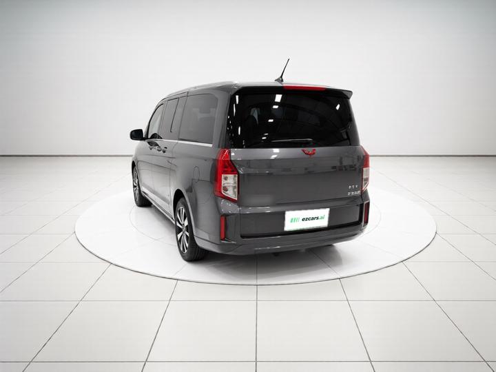Wuling 2022 2.0L MT photo 4