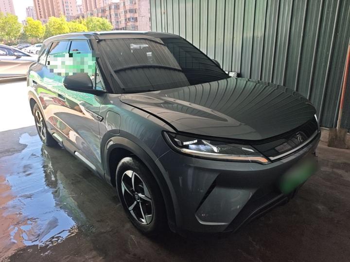Yuan UP 2024 401KM Leading photo 3
