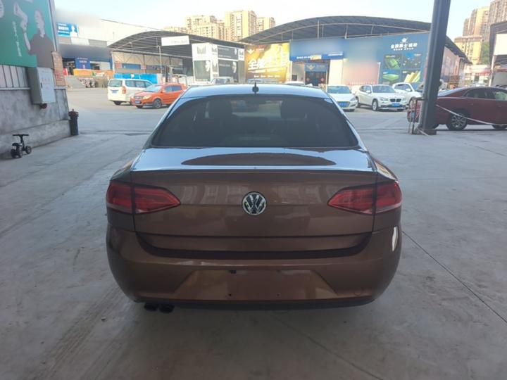 Lamando 2017 230TSI DSG photo 3