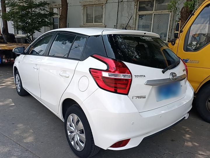 YARiS L 2022 1.5L CVT Leading PLUS photo 4
