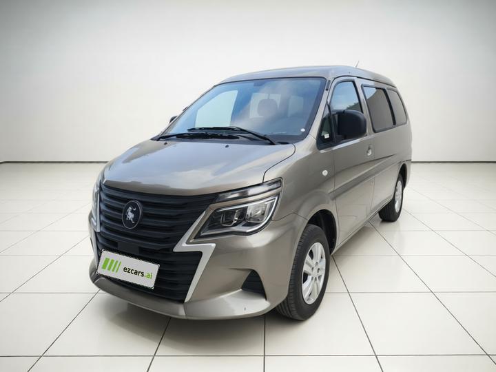 Lingzhi 2025 M5 1.6L Short Wheelbase 5-Seater