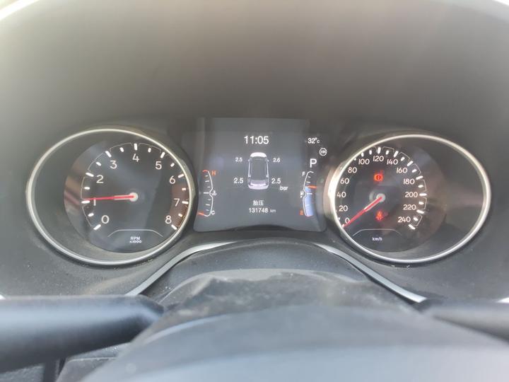 Compass 2017 200T AT photo 8