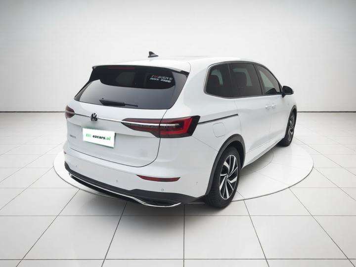 Viloran 2024 330TSI Luxury photo 6
