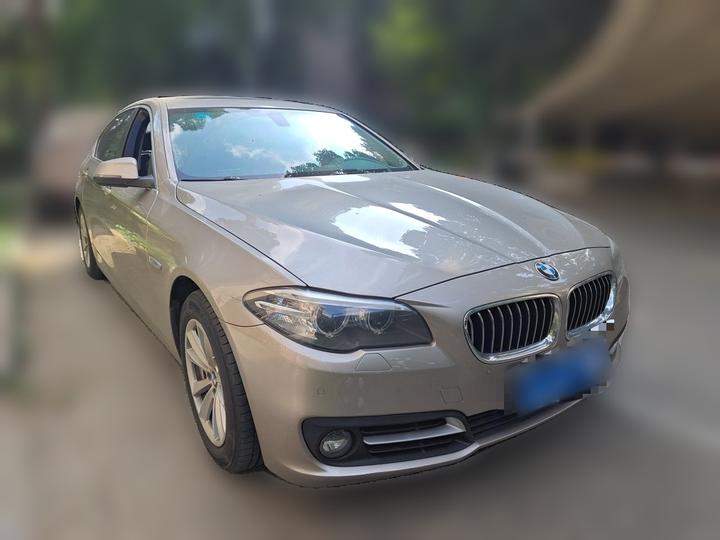 5 Series 2017 520Li photo 3