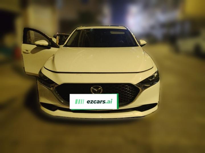 3 Axela 2020 2.0L AT photo 2