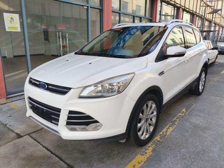 Kuga 2015 1.5L GTDi RWD
