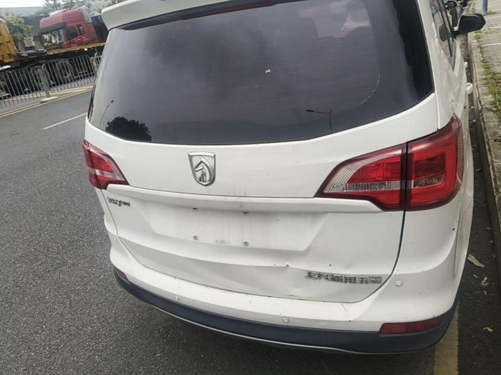 730 2016 1.5L MT Value 7-Seater China V photo 3
