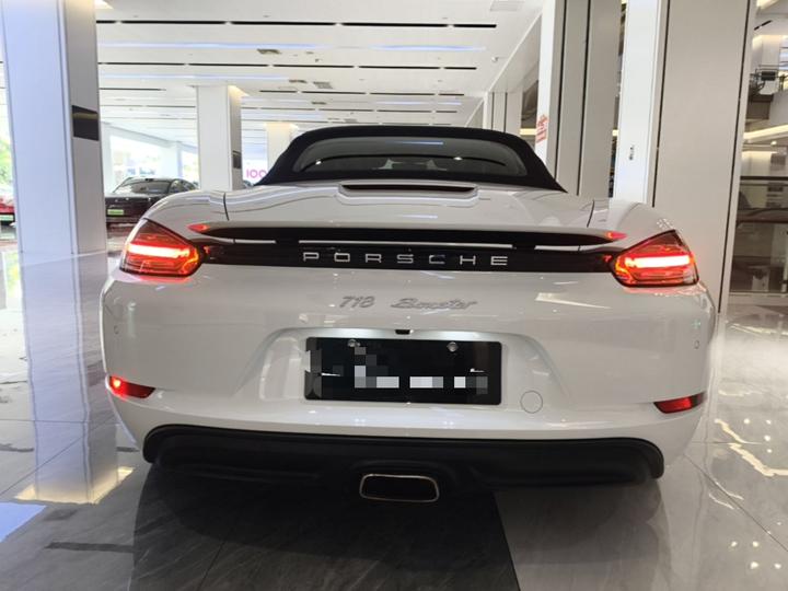 718 2020 Boxster 2.0T photo 3