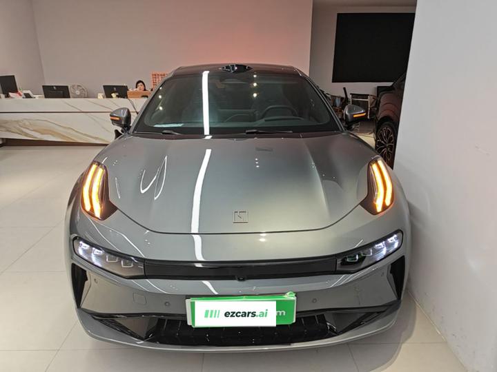 001 2025 YOU 100kWh AWD photo 2