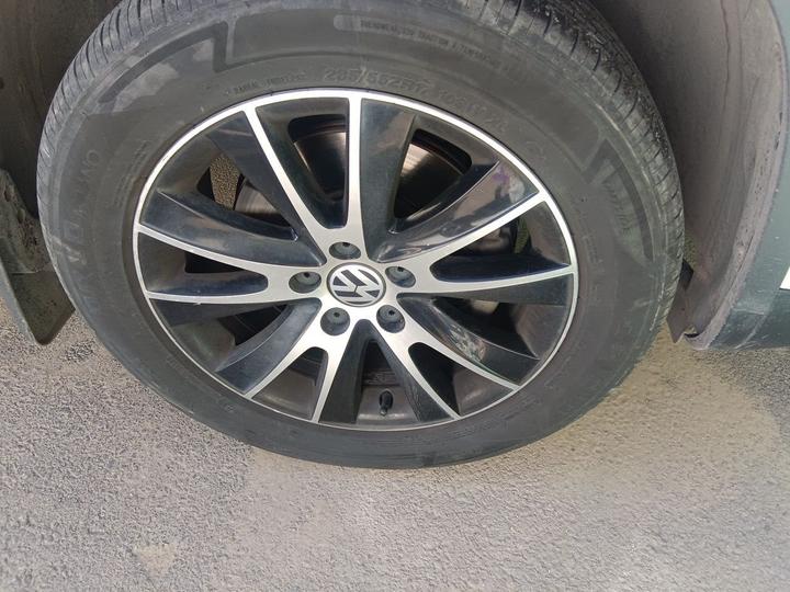 Tiguan 2015 1.8TSI AT RWD Luxury photo 8