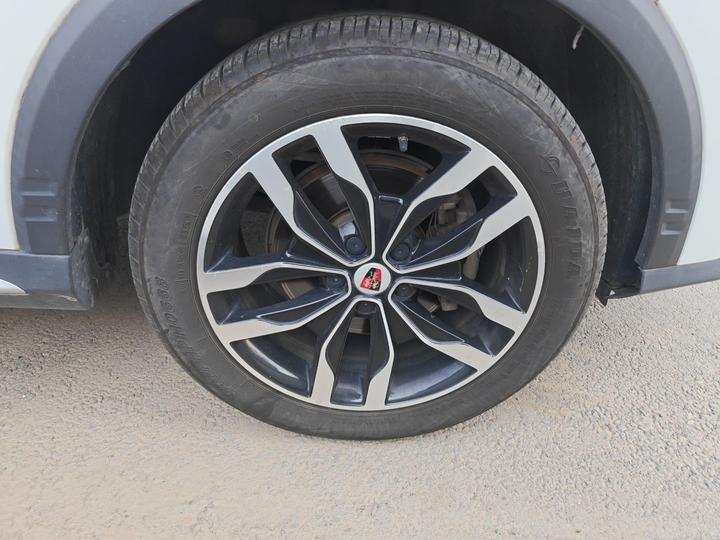 RX5 2018 30T RWD AT Smart photo 8