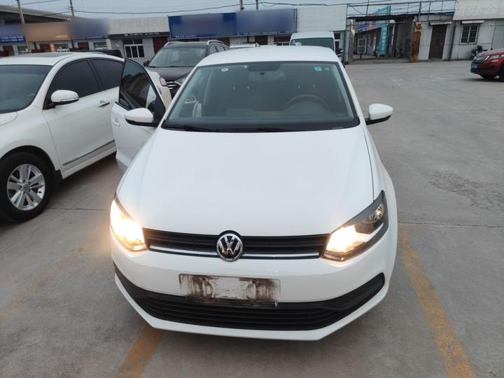 Polo 2016 1.4L AT photo 2
