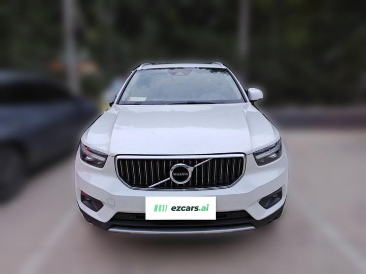 XC40 2021 T4 AWD Luxury photo 2