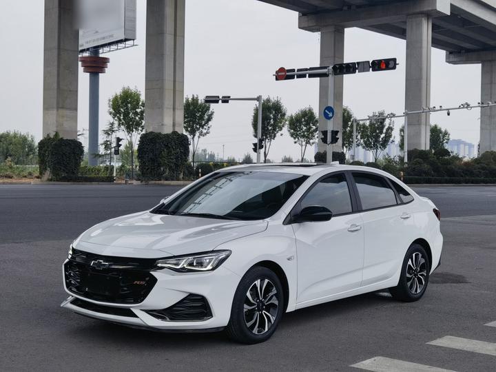 Cruze 2019 RS 330T AT China VI