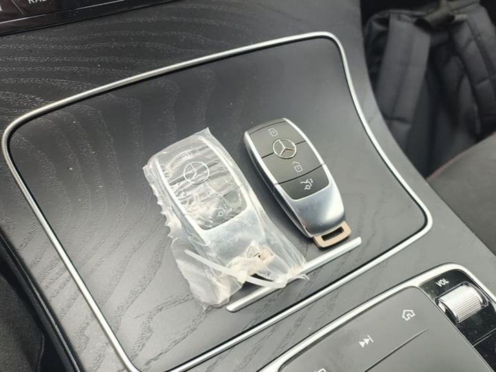 C-Class Imported 2023 C 260 Coupe photo 8