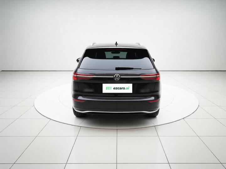 Viloran 2022 380TSI photo 5