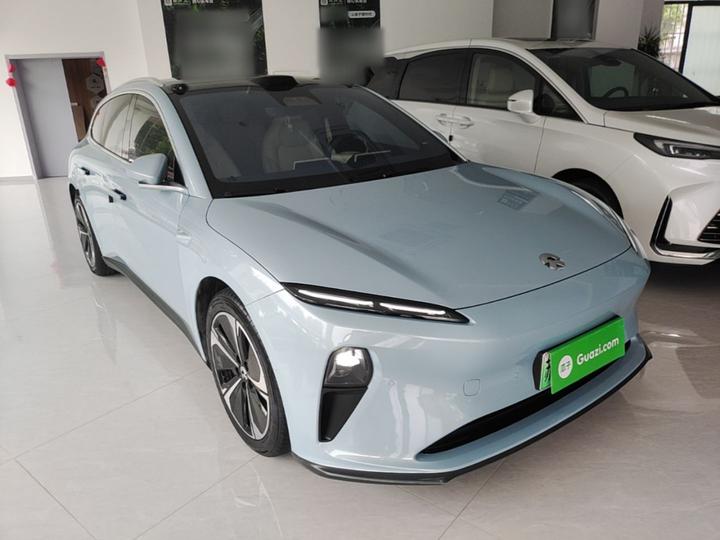 ET5T 2023 75kWh Touring photo 3