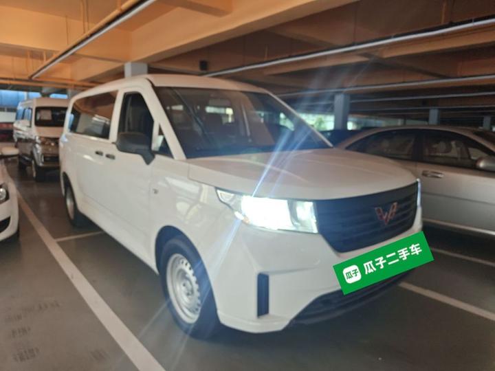 Wuling 2022 2.0L MT photo 3
