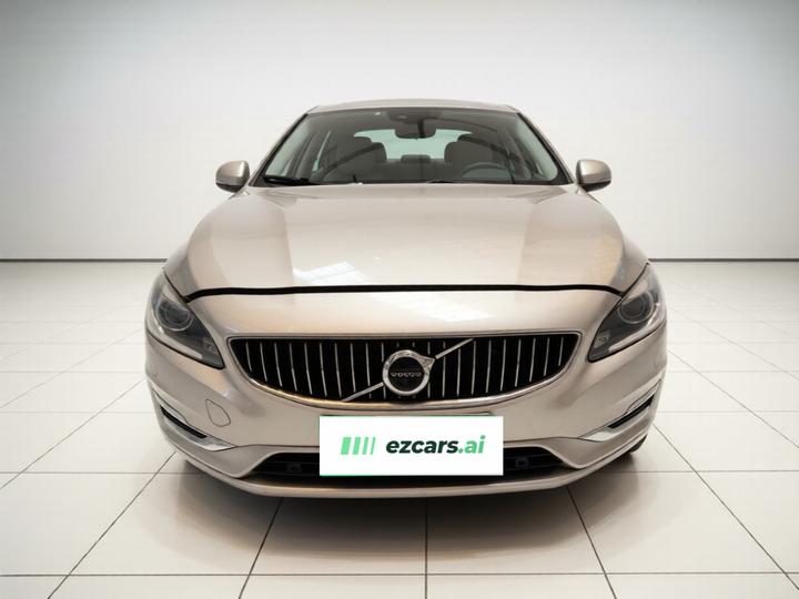 S60 2019 S60L Facelift T5 Advanced photo 2