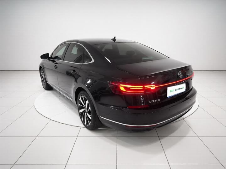 Passat 2025 330TSI Elite photo 4