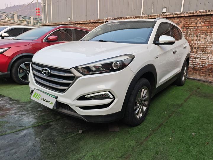 Tucson 2015 1.6T DCT RWD Smart