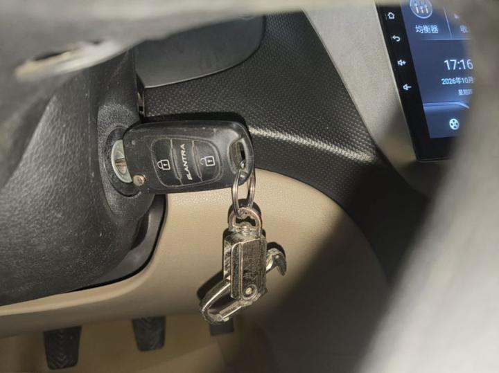 Verna 2014 1.4L MT Smart GLS photo 8