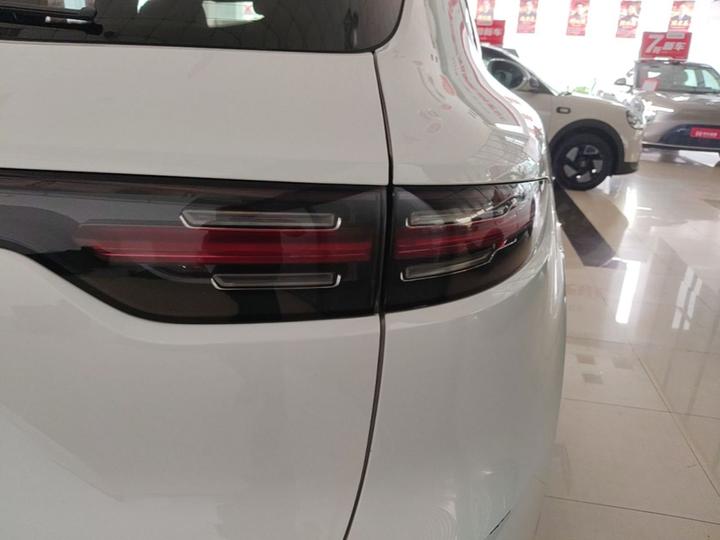 2018 Cayenne 3.0T photo 7