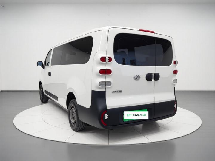 MAXUS V1 2025 V1+ Long Wheelbase 62kWh photo 4