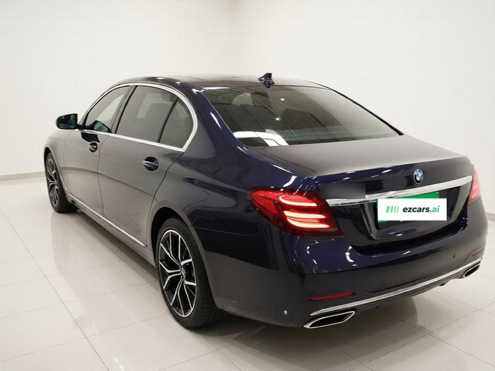 5 Series 2023 530Li Exclusive M Sport Package photo 4