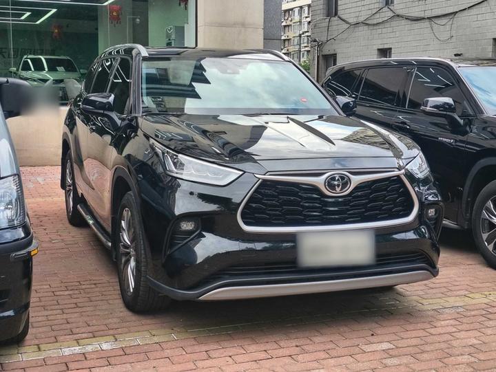 Highlander 2024 380T AWD Premium 7-Seater photo 3