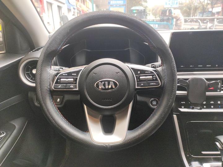 K3 2019 1.5L CVT photo 3