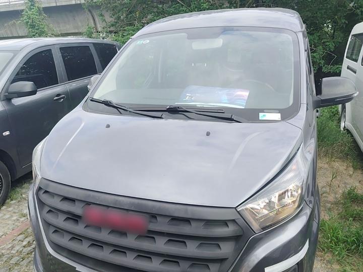 Jinbei Hiace M Classic 2024 1.5L Bus 5-Seater photo 2