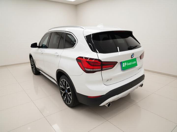 X1 2020 xDrive25Li Exclusive photo 4