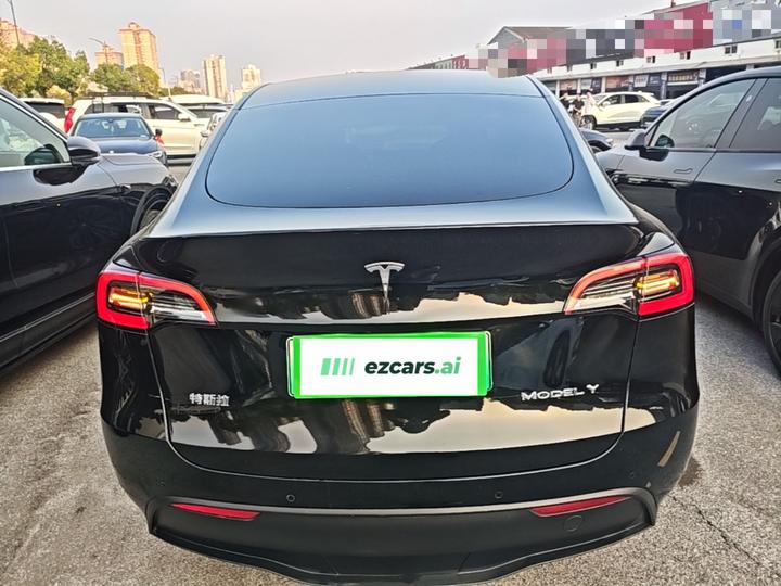 Model Y 2022 Facelift RWD photo 5