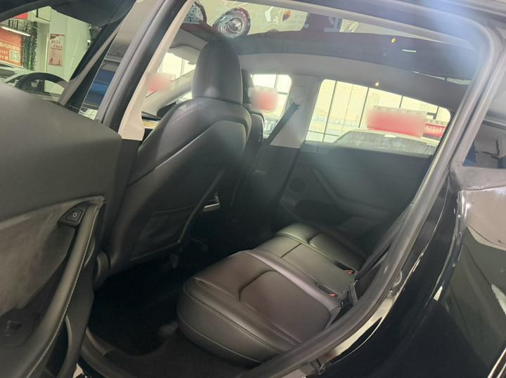 Model Y 2022 Facelift Long Range AWD photo 8