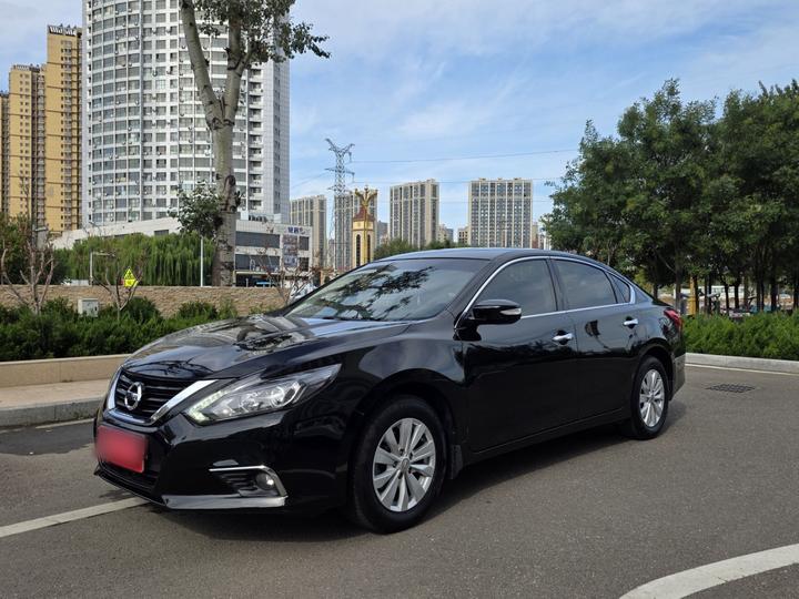 Teana 2016 2.0L XL Comfort