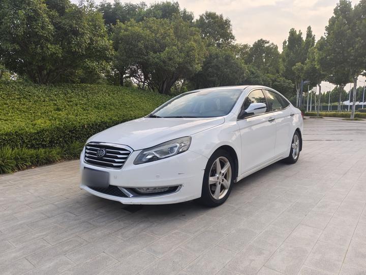 Bestune B70 2014 2.0L AT Luxury