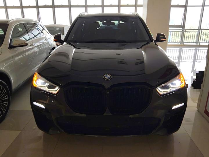 X5 Imported 2021 xDrive30i M Sport Package photo 2