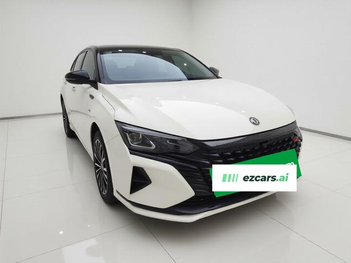 Yixuan MAX 2021 1.5T photo 3