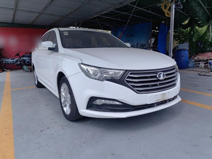 Bestune B30 2016 1.6L AT Luxury photo 3