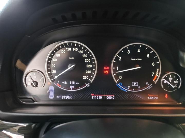 5 Series Imported 2013 535i Luxury Sport photo 7