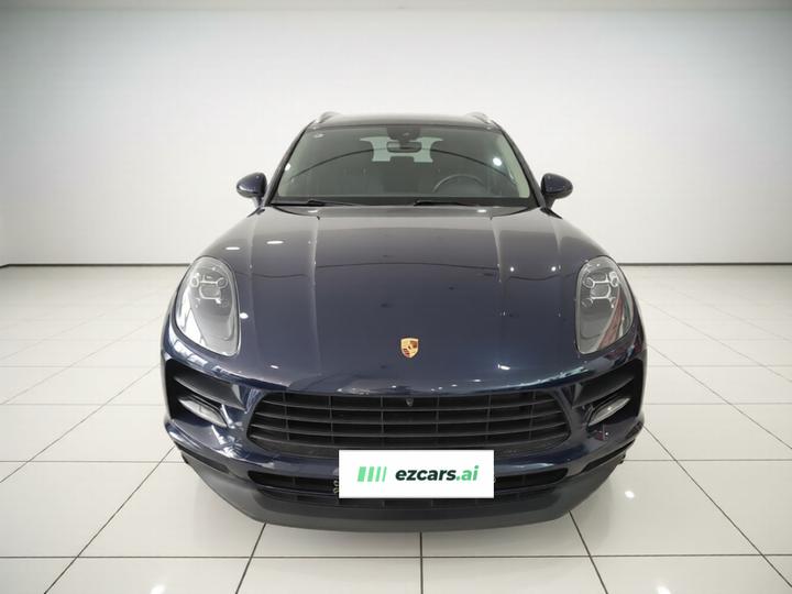 2018 Macan 2.0T photo 2